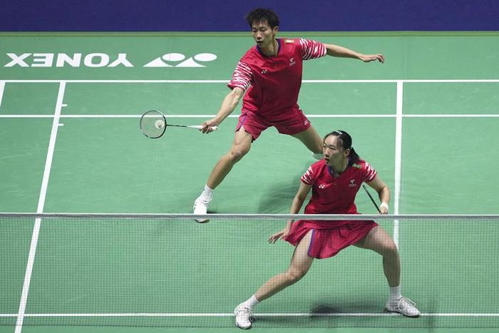 蒋振邦、魏雅欣获羽毛球世锦赛混双亚军