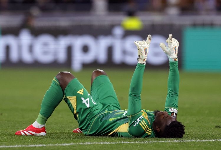 333体育|电竞-官方网站-记者：预计从现在开始到转会窗口关闭，奥纳纳不会离开曼联