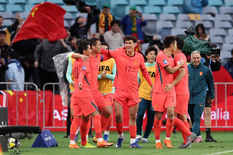 333体育|电竞-官方网站-津媒：三支男足国字号3月3胜2平2负，锻炼了队伍更找到了差距